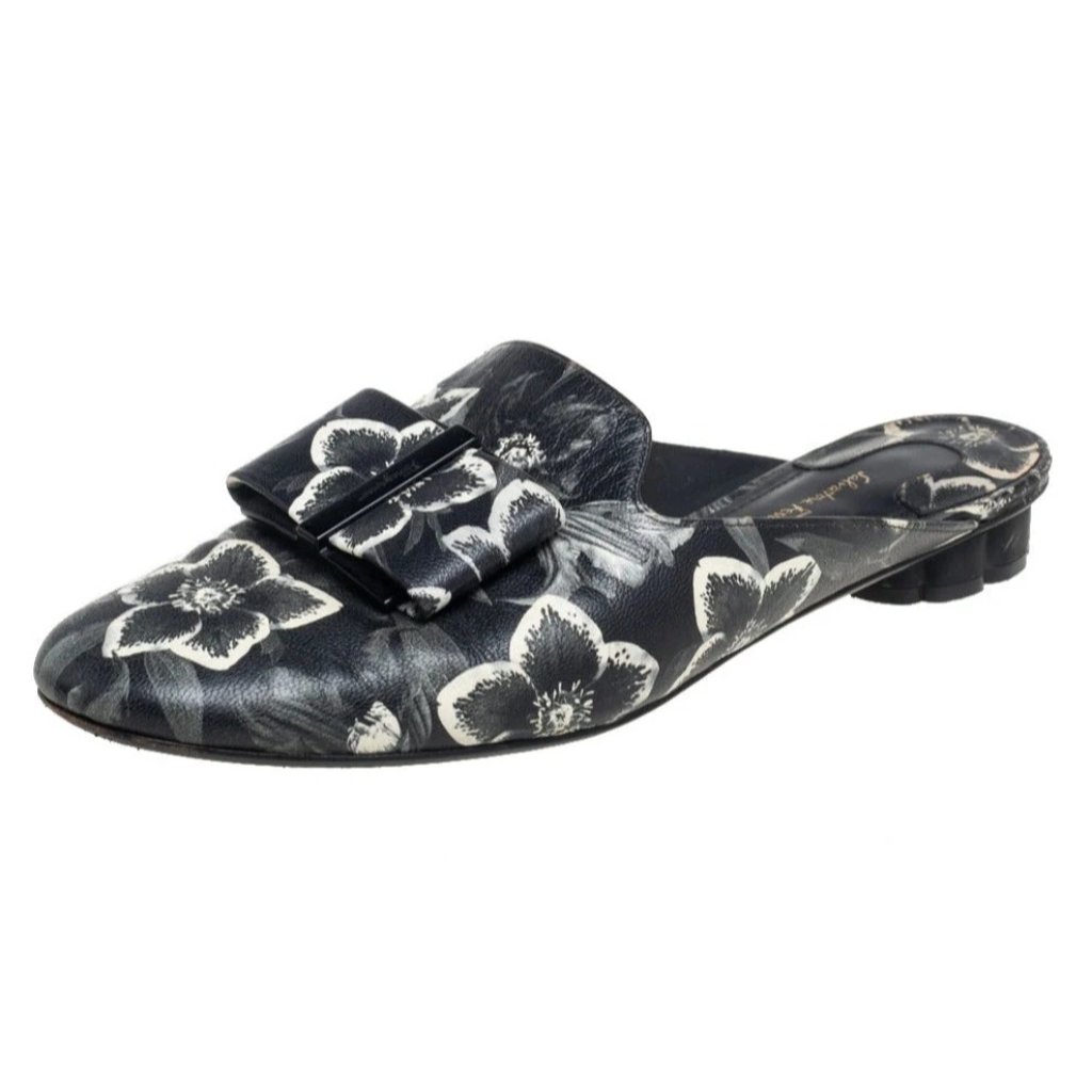 Salvatore Ferragamo Sciacca Floral Leather Mule Black & White 6c